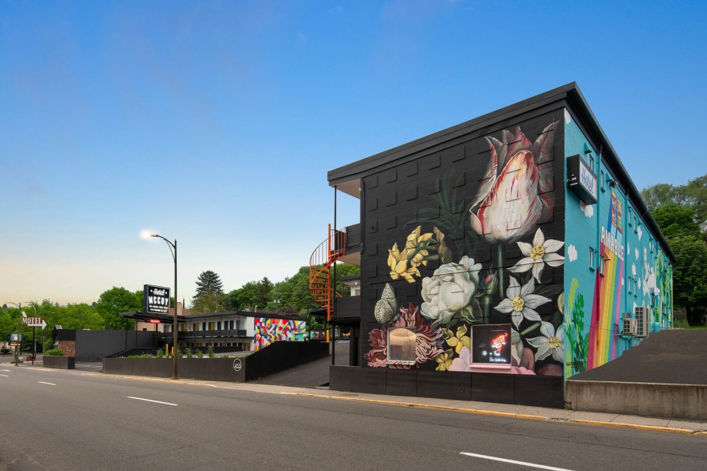 Exterior mural at the Hotel McCoy in Pullman
