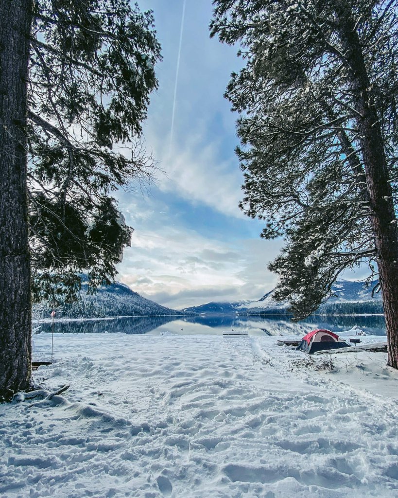 Snow camping North of Leavenworth.