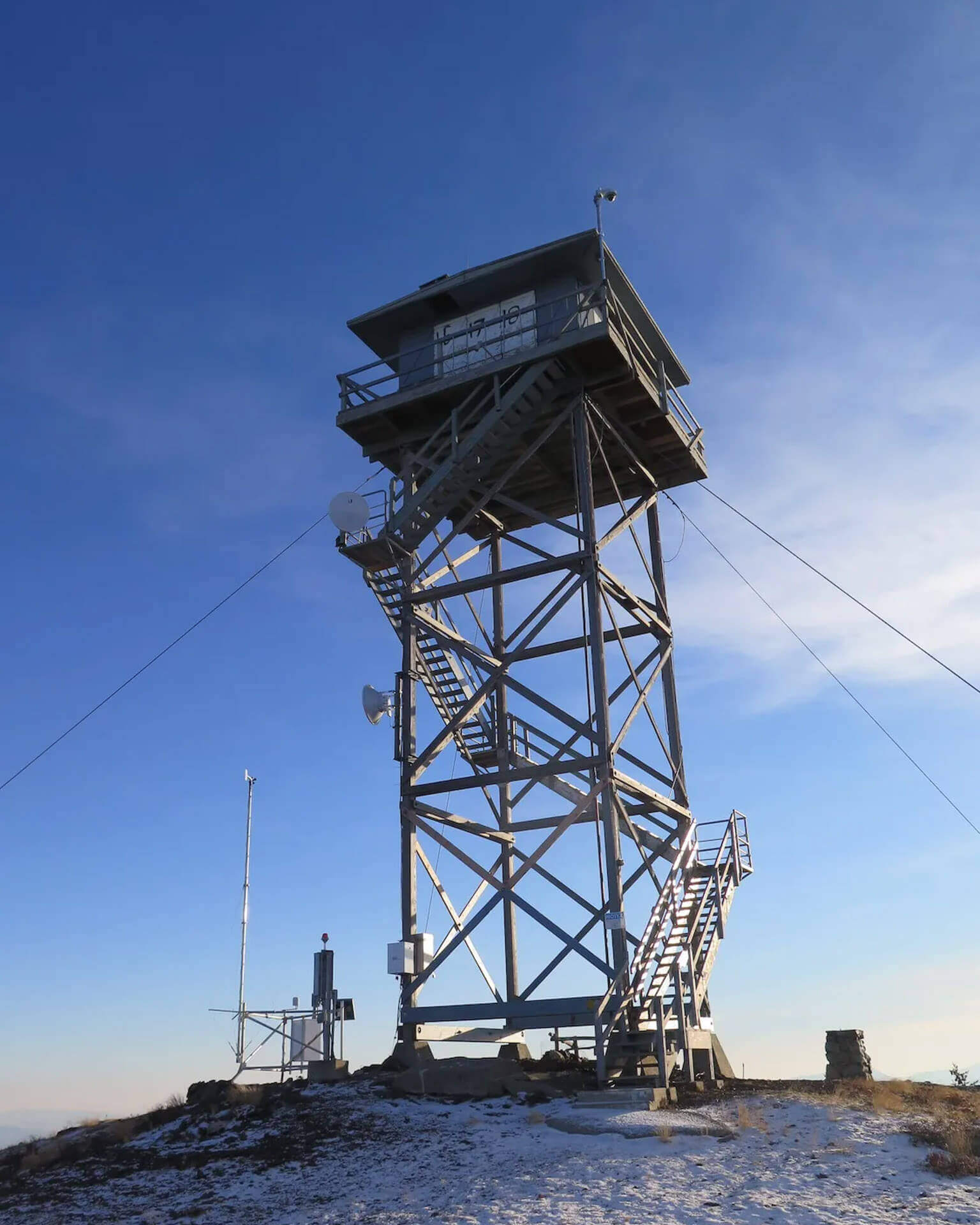 Aeneas Mountain lookout.