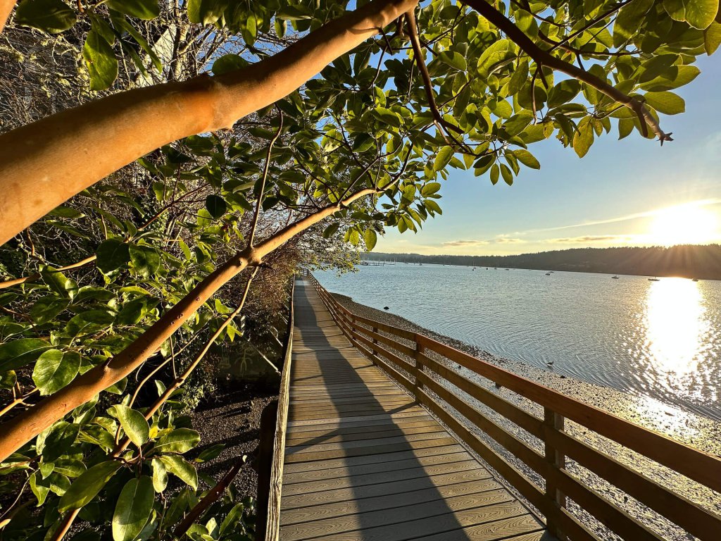 A photo of a boardwalk along the water in Poulsbo