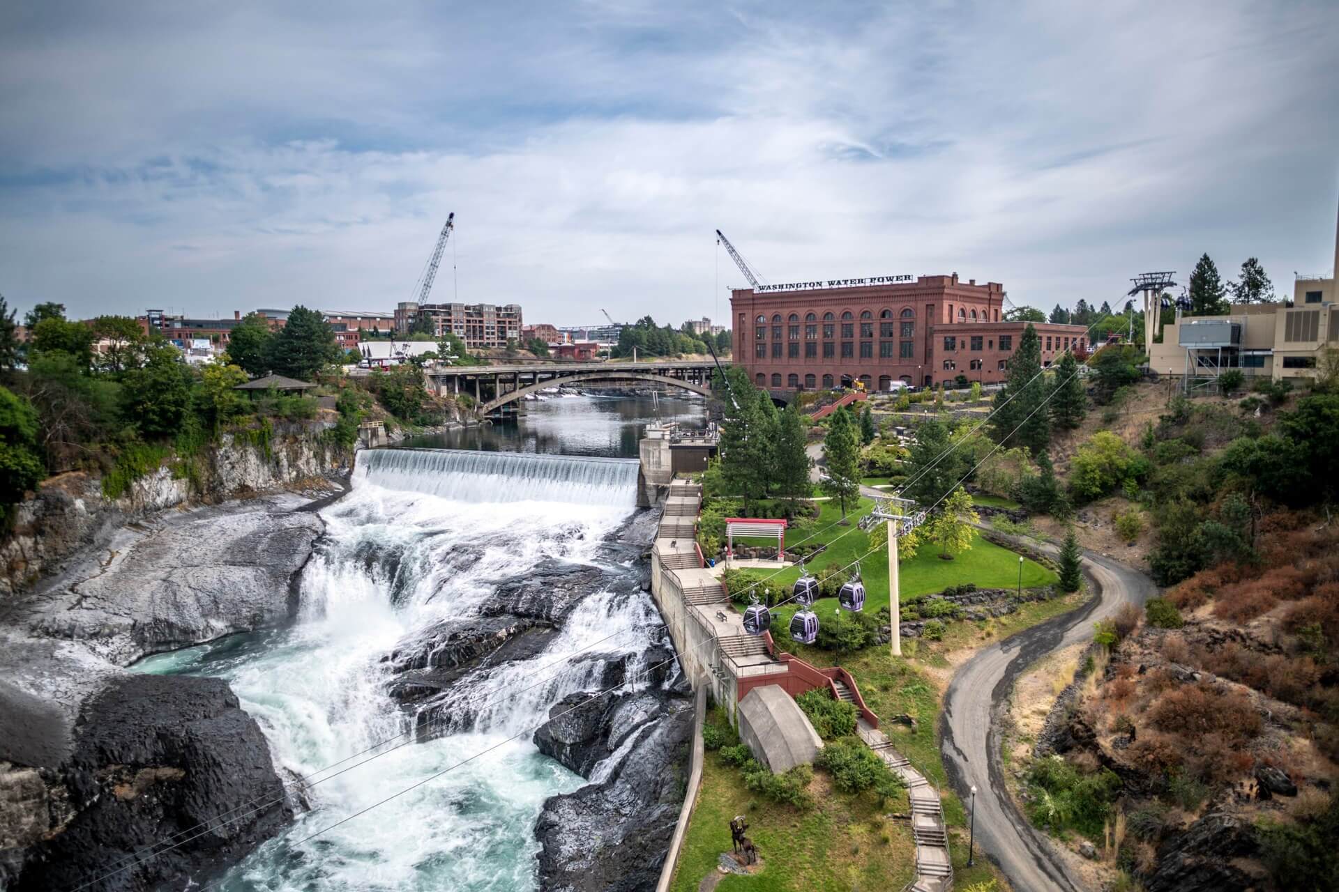 10+ Gorgeous Waterfalls in Washington State